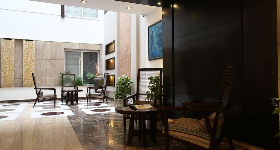 Hotel Casa Friends Colony, New Delhi 5